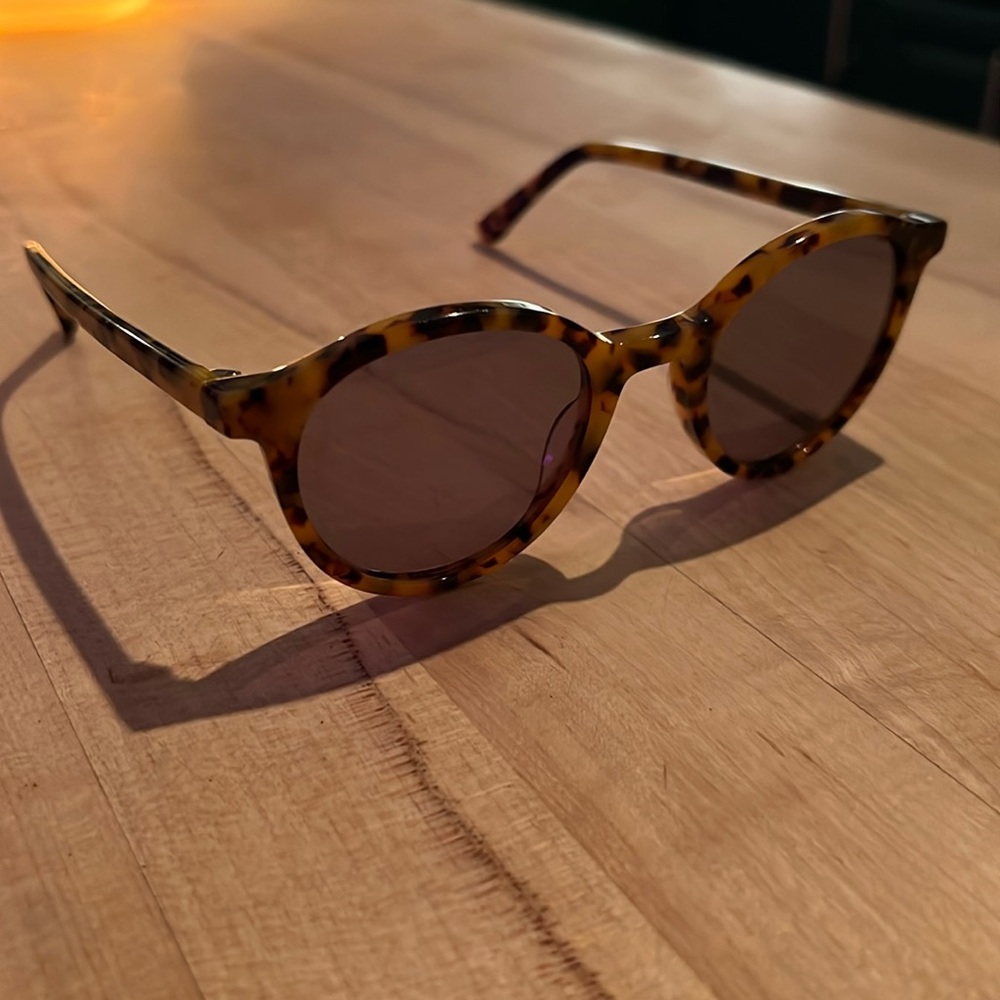 Madewell tortoise shell round sunglasses